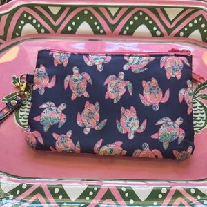 🩷 🐢 Simply Southern Navy and Pink Turtle Wristlet Wallet /Phone Carrier 🩷🐢